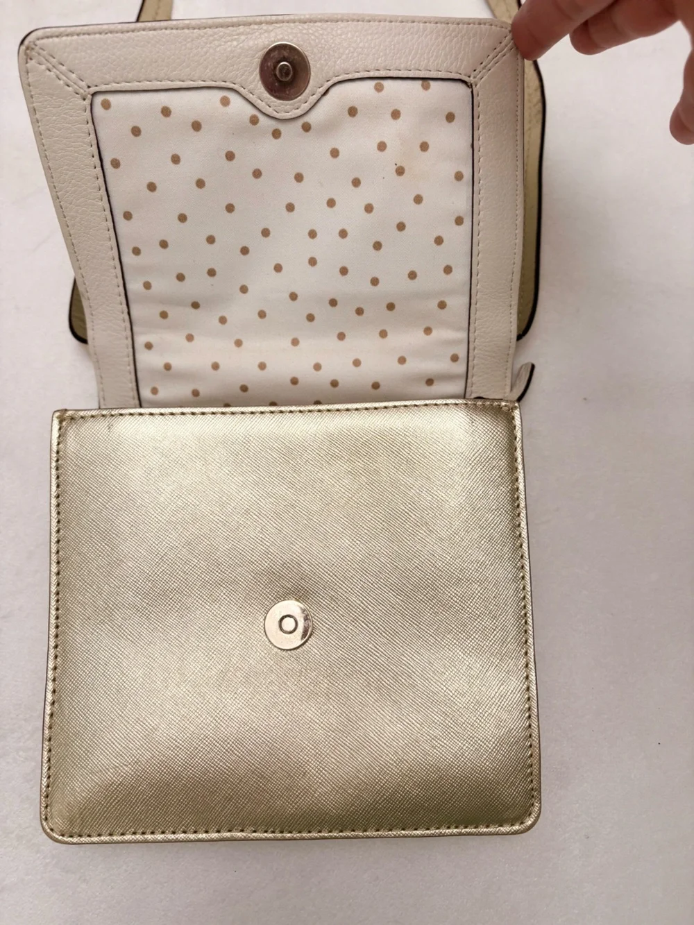 Kate Spade Women's Metallic Gold Crossbody Bag - Sleek Shoulder Purse